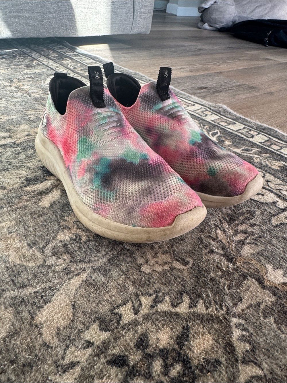Girls Sketchers Sneakers